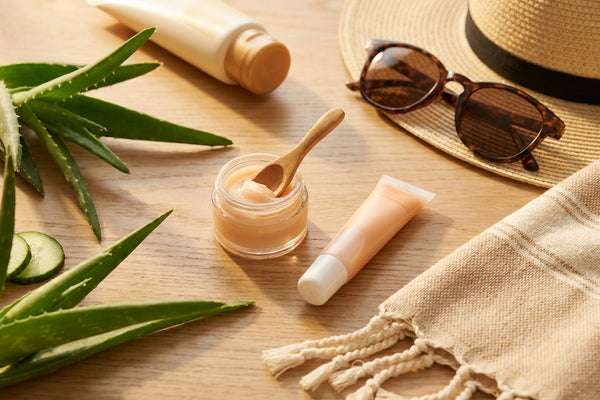 Lip butter balm for after-sun skin recovery