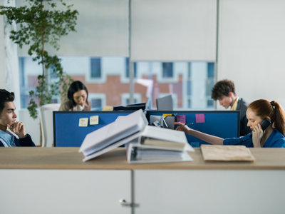 Office Pods vs. Office Cubicles: The Best Fix for Office Noise?