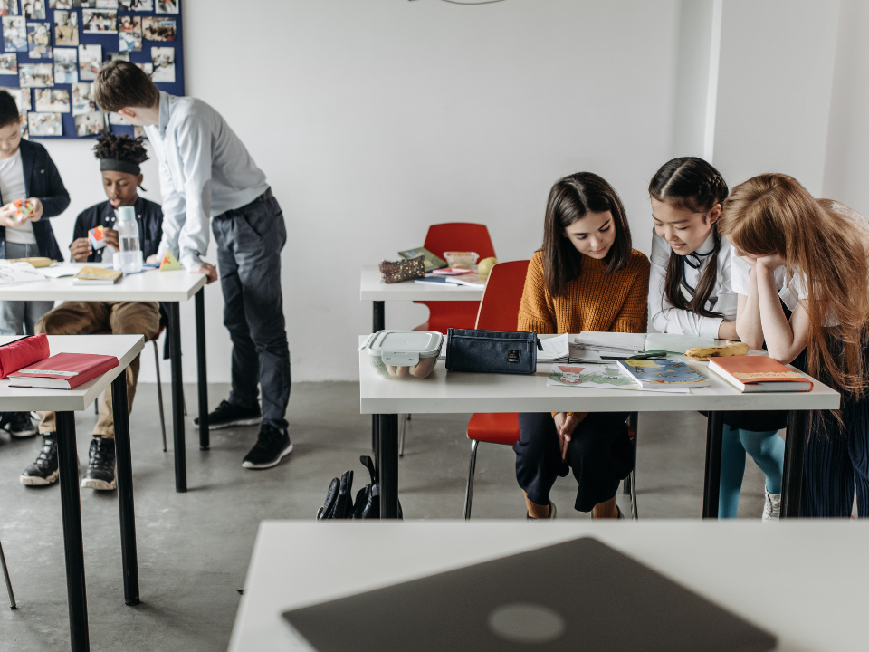 Study Pods Help Students Focus in the Classroom