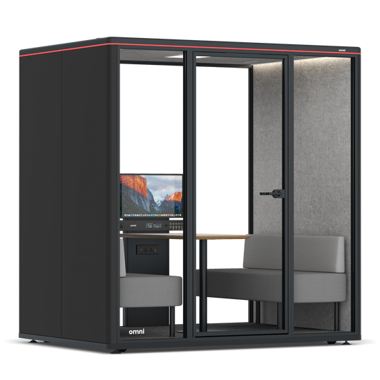 Omni Four RAL Black interior