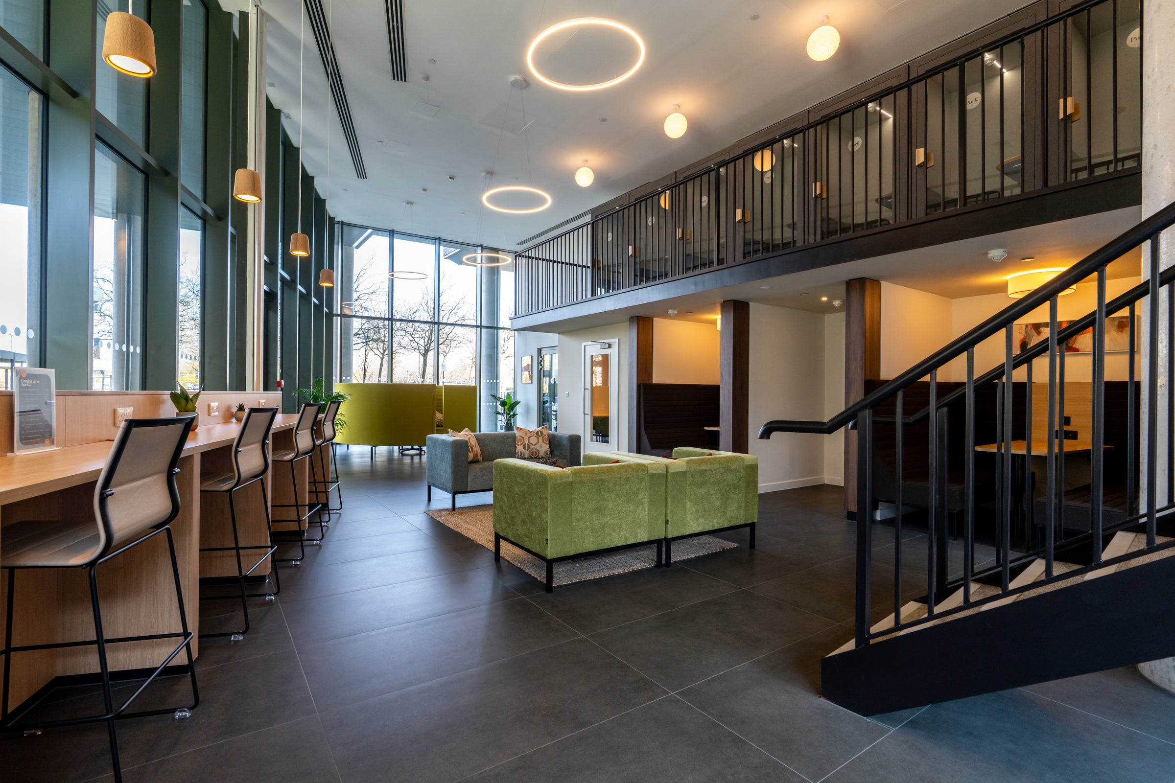 Apollo Interiors – Park Square